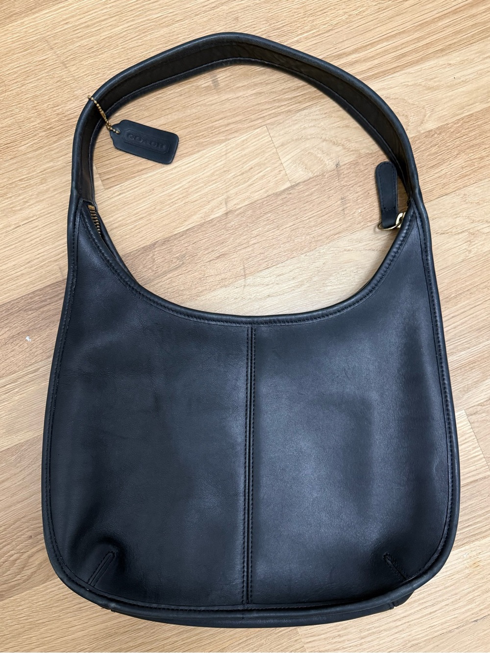 Coach Vintage Ergo Zip Hobo Shoulder Bag